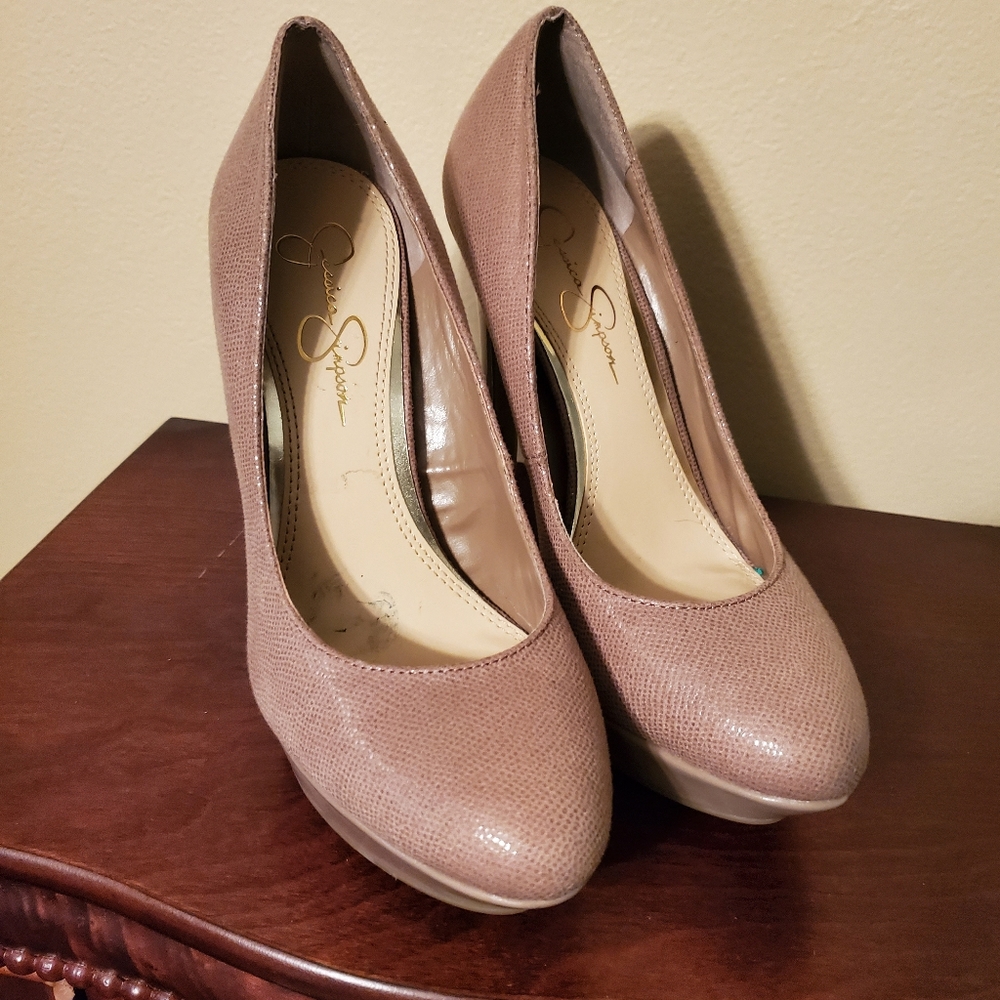 Stylish platform heels
